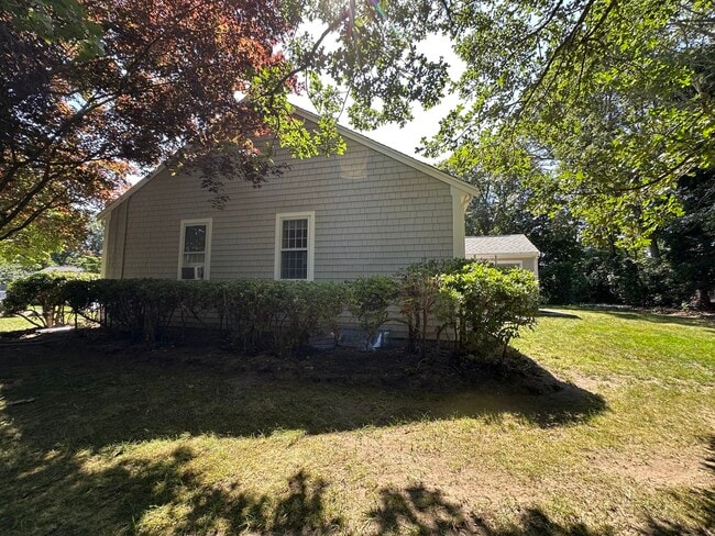 Photo - 113 Signal Hill Dr