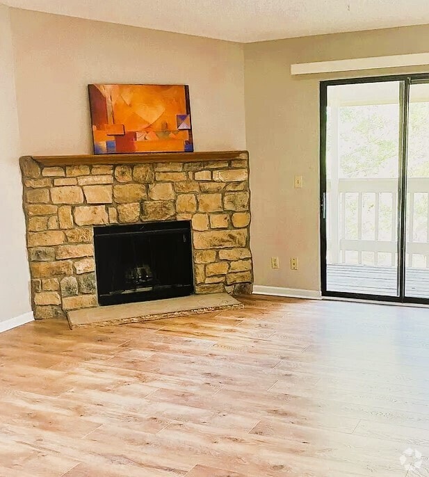Building Photo - 8225 Fairmount Dr Unit 6-207 Rental