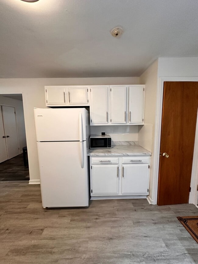 Photo - 147 State St Unit 2