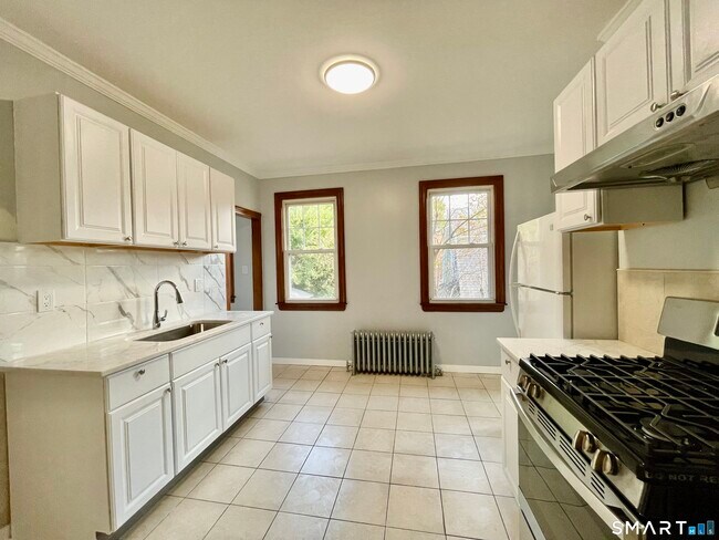 Photo - 54 Foley St Unit 2