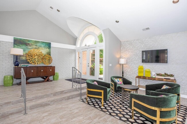 Williamsburg Townhomes