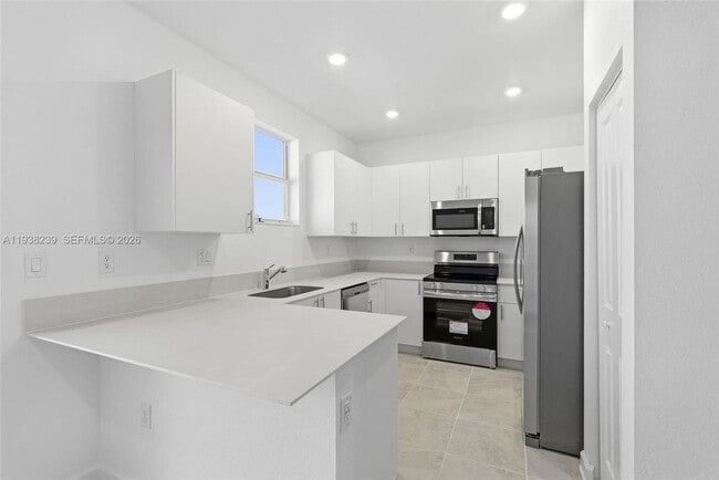 Photo - 2705 SE 25th Ave