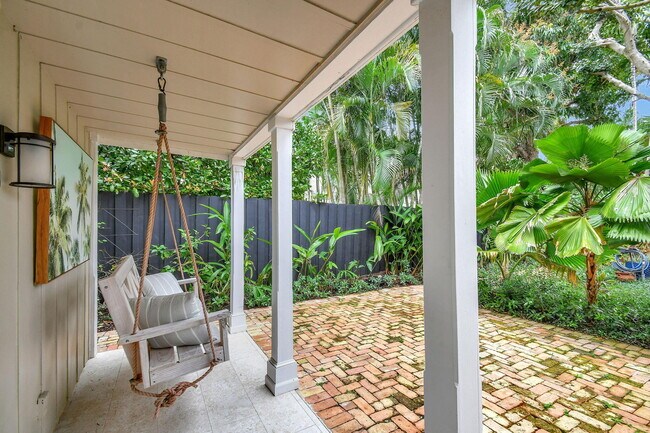 Photo - 235 Dyer Rd Unit Terrace