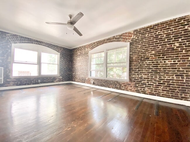 Building Photo - 854 S Oxford Ave Unit 501 Rental