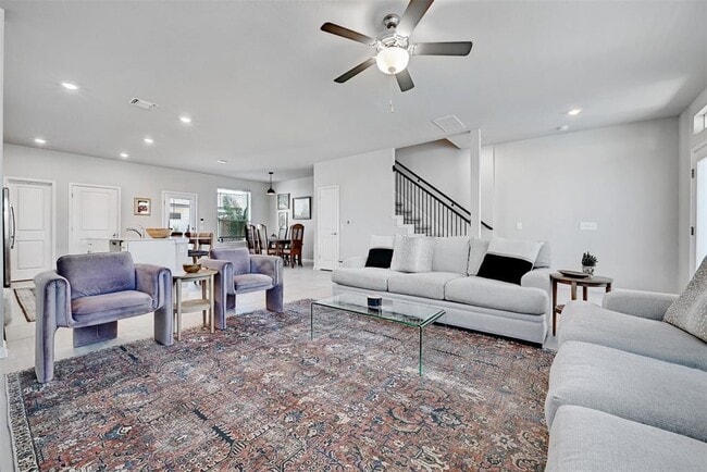 Photo - 5309a Baythorne Dr