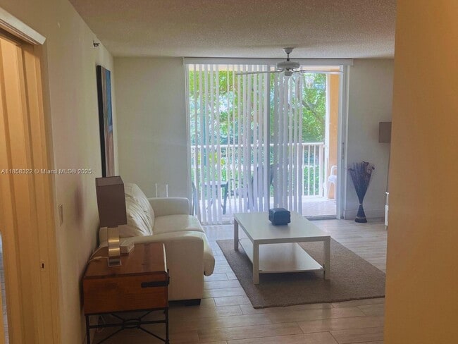 Photo - 19555 E Country Club Dr Unit 8206