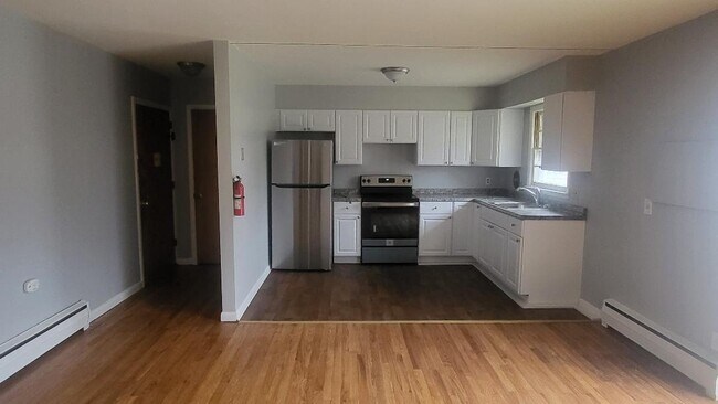 Photo - 96 S Hamilton St Apartment