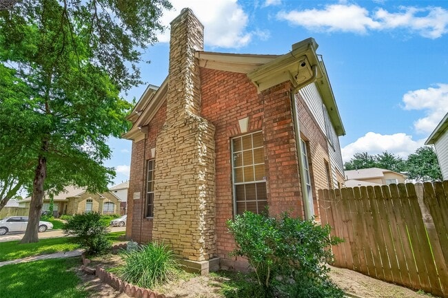 Photo - 15903 Timber Chase Dr