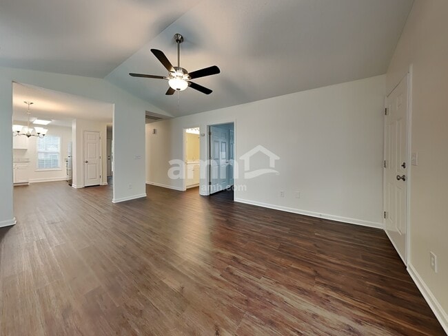 Photo - 5715 Regent Village Dr