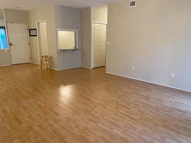 Building Photo - 289 Elm St Unit 14