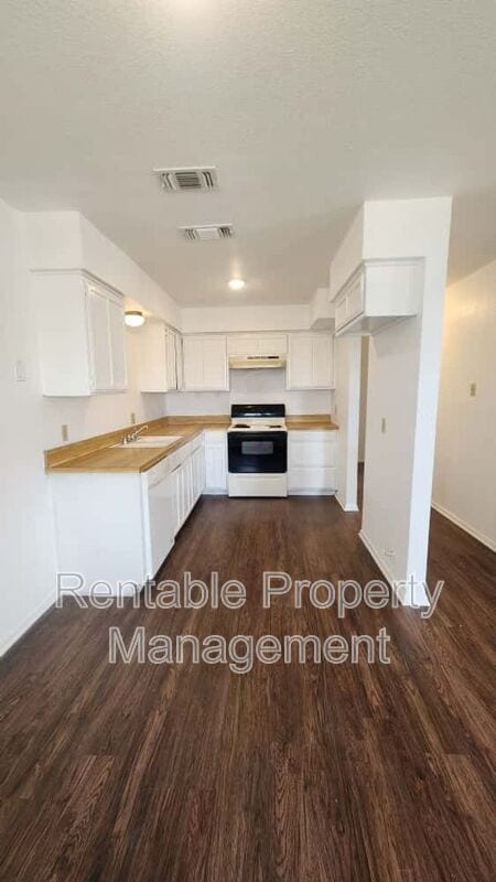 Photo - 109 Arrowhead St Unidad A