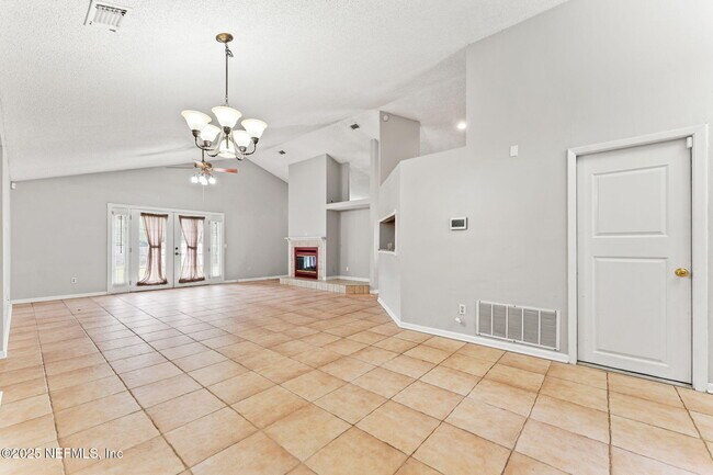 Photo - 8379 Chason Rd W