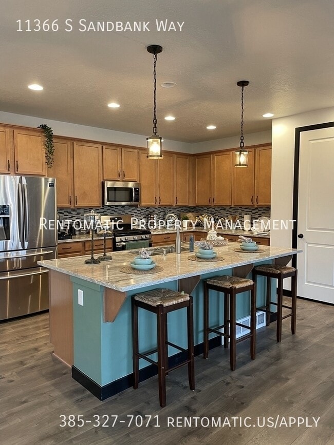 Photo - 11366 Sandbank Way