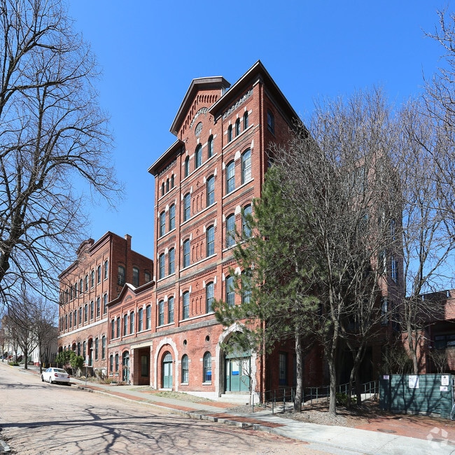 Hinckel Brewery Apartments
