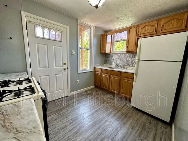 Photo - 817 N Sheridan Ave