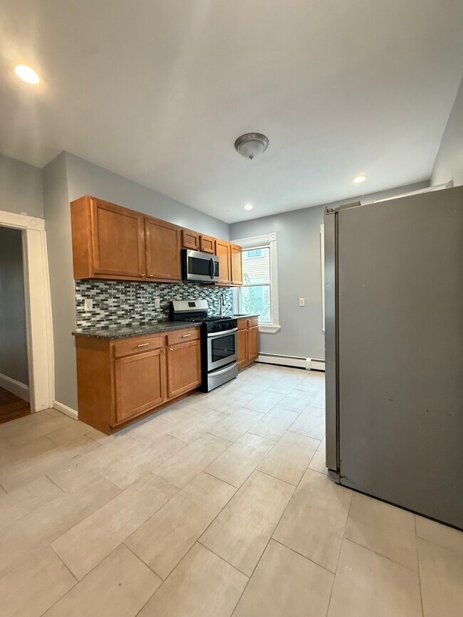 Photo - 32 Goddard St Unit 1