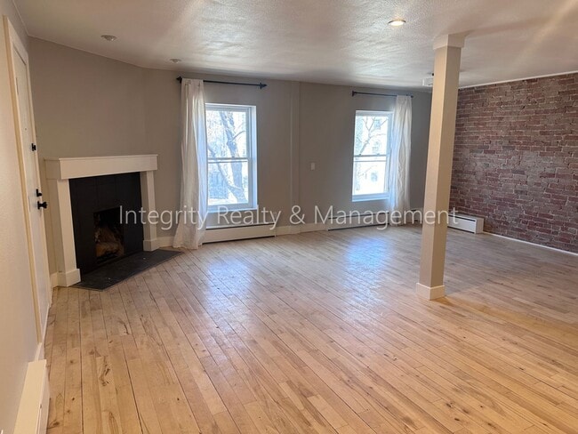 Building Photo - 1123 Sherman St Unit 16 Rental