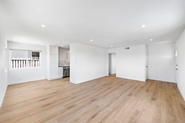 Photo - 223 Avenida Victoria Unit C