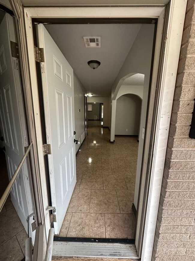 Photo - 900 Flamingo Ave