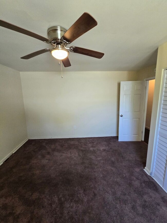 Photo - 3 bedroom home in Petersburg