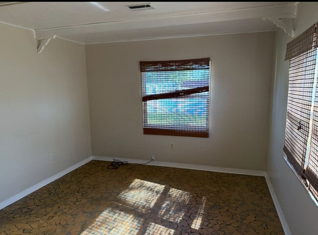 Photo - 3 Bedroom - 2 Bath - 2 Car Garage - Fenced Yard