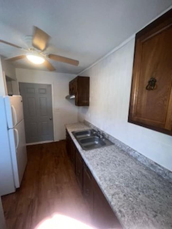 Photo - 2571 N Bedford Ave
