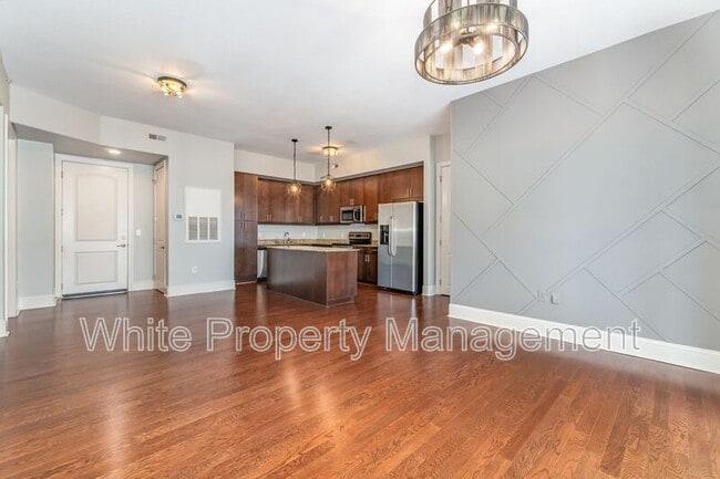 Photo - 4625 Piedmont Row Dr Unit #611
