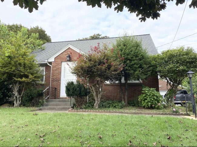 Photo - 195 Exchange St Casa