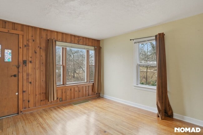 Photo - Charming 1BR House in Webster Groves