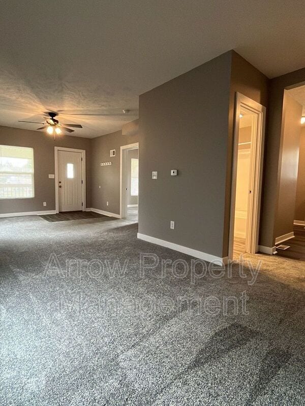 Photo - 3032 Y St