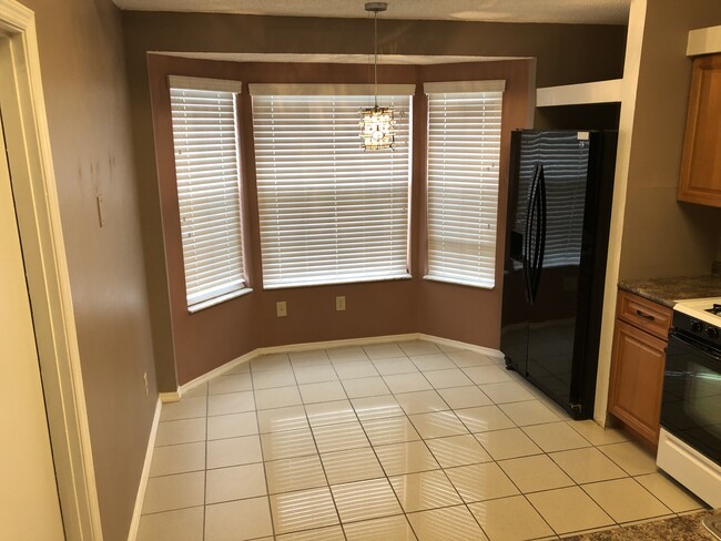 Photo - 941 Vista Palma Way