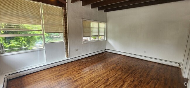 Building Photo - 169 Jersey Ave Unit 1 Rental