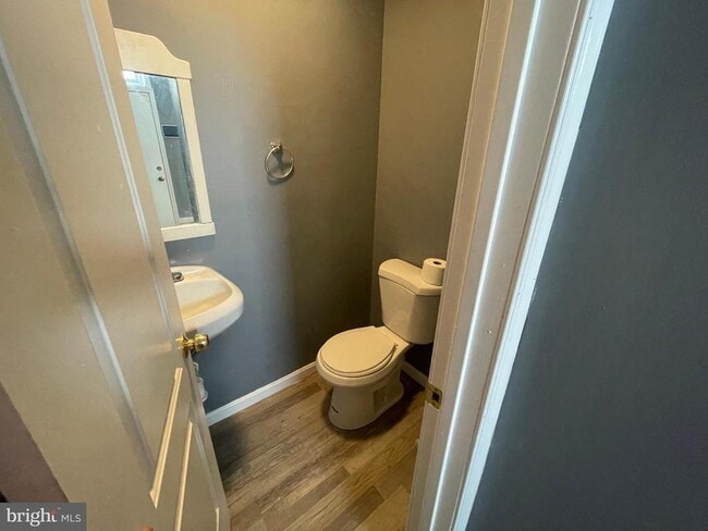 Photo - 2133 W Mulberry St