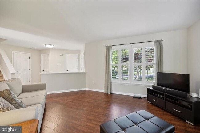 Photo - 701 Kilduff Ct
