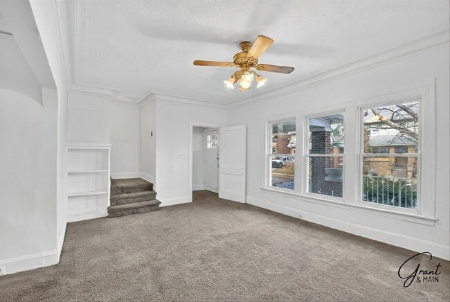 Photo - $1550 4 bedroom