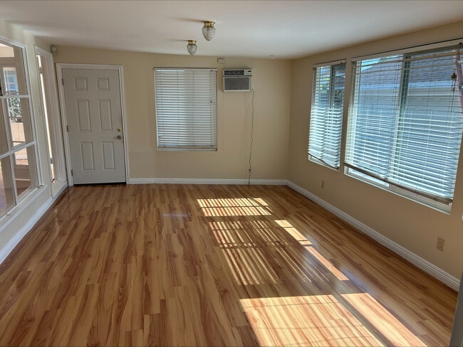 Photo - 8934 Callita St