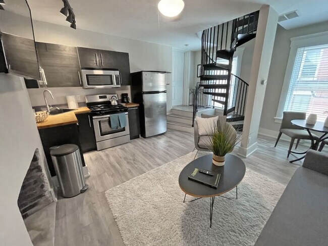 216 E Liberty St Unit SI ID1056066P