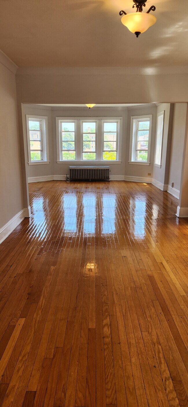 Photo - 7944 S Lafayette Ave Unit 2