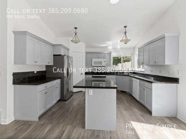 Building Photo - 3464 W Plymouth Rock Cv Rental