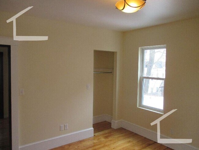 Photo - Nicely renovated 3 bed in Brookline Village!