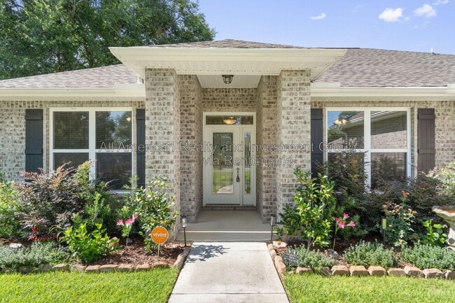 Photo - 103 Short St