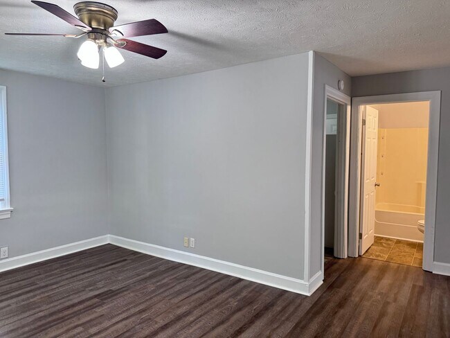 Photo - 719 Perkins Ave