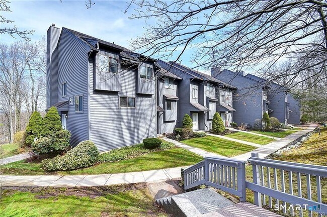 Photo - 334 Conestoga Way Unit 334