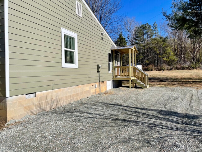 Photo - 1808 Nichols Rd