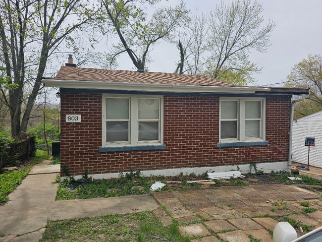 Building Photo - 803 Marvin Ave Rental