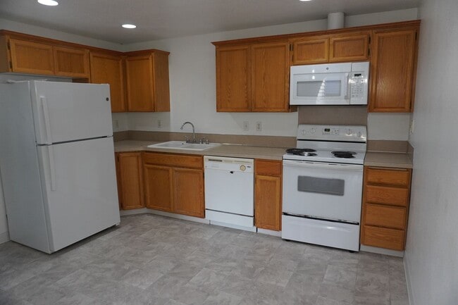 Photo - Well Maintained Single Level Home for Lease in Kelso