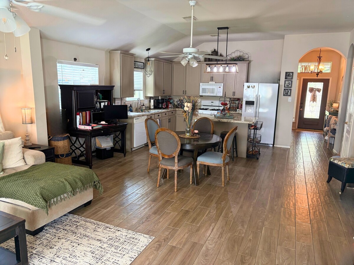 Photo - 2101 Laughing Gull Ln