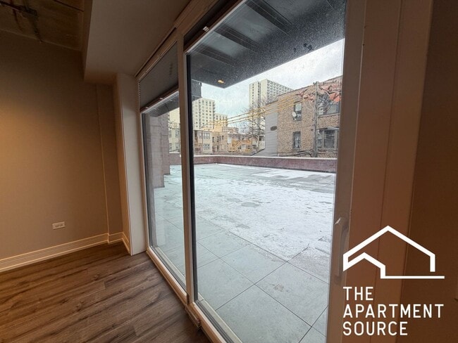 Photo - 952 W Carmen Ave Unit 952 West Carmen Avenue