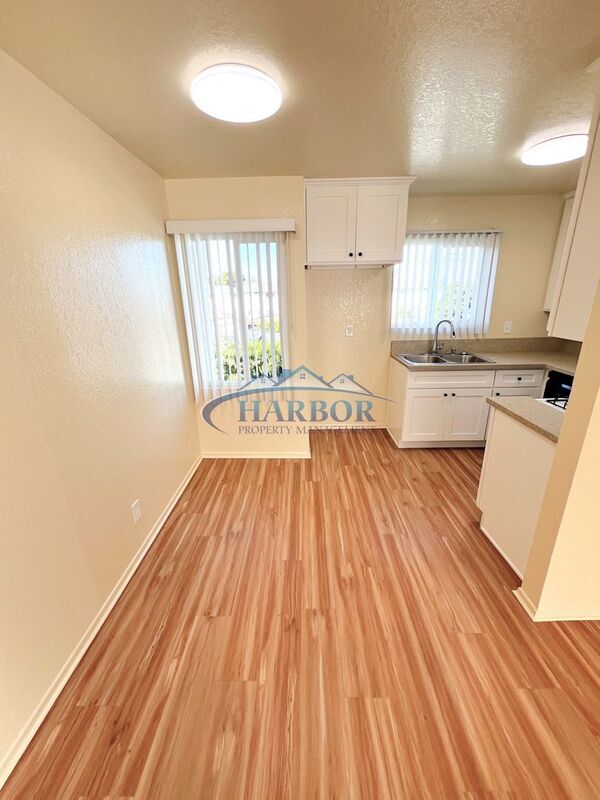 Photo - 4567 W 159th St Unidad 5