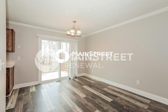 Photo - 4 Bedroom Pet-Friendly Home in Flowery Branch, GA with Main Street Renewal
